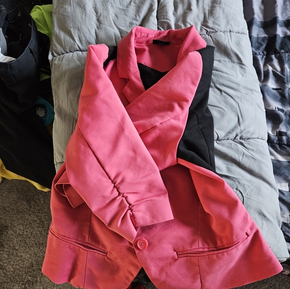 Pink blazer - Picture 3 of 6